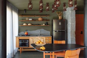 Cozinha completa com todos utensílios